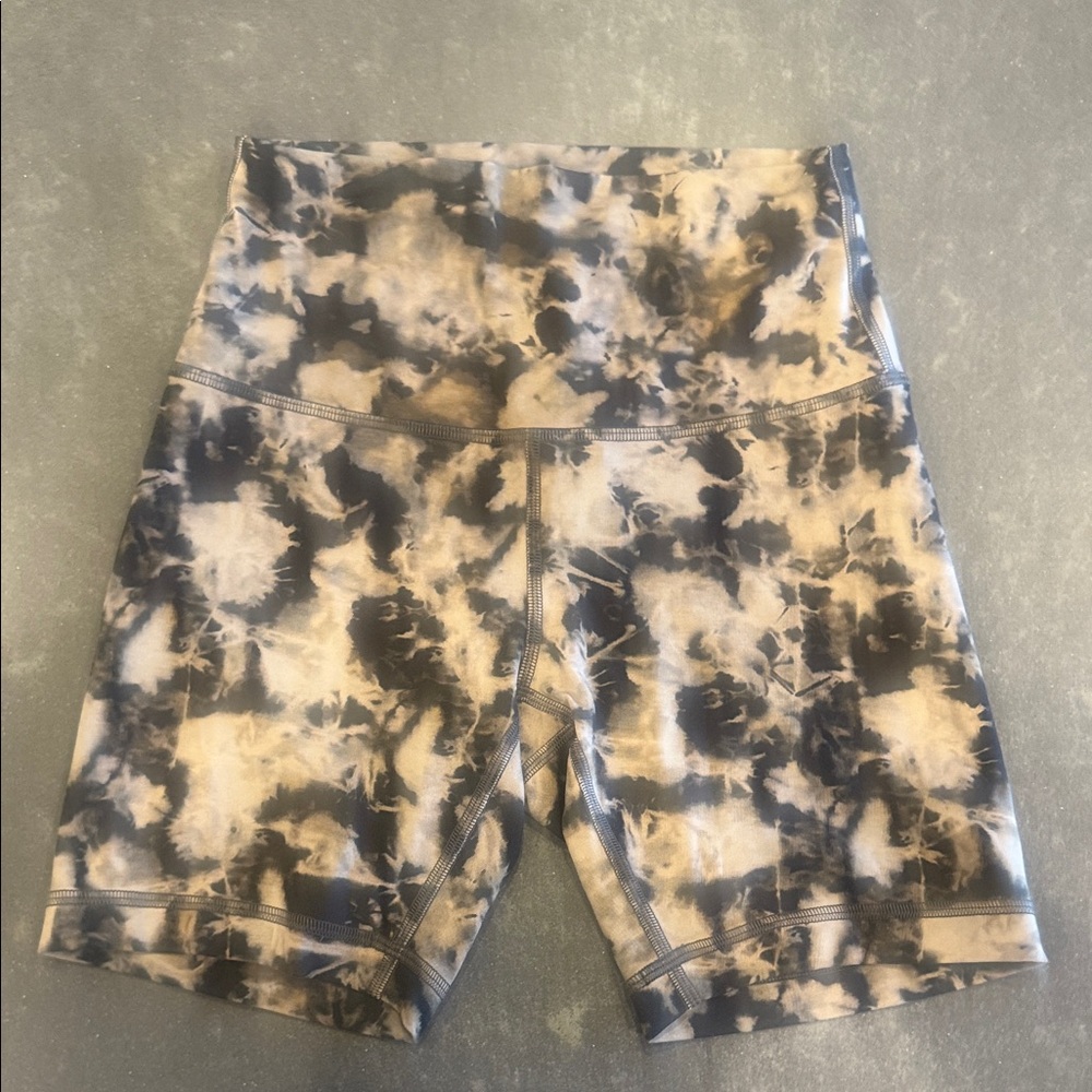 Lululemon Tie-Dye High-Waisted Biker Shorts
